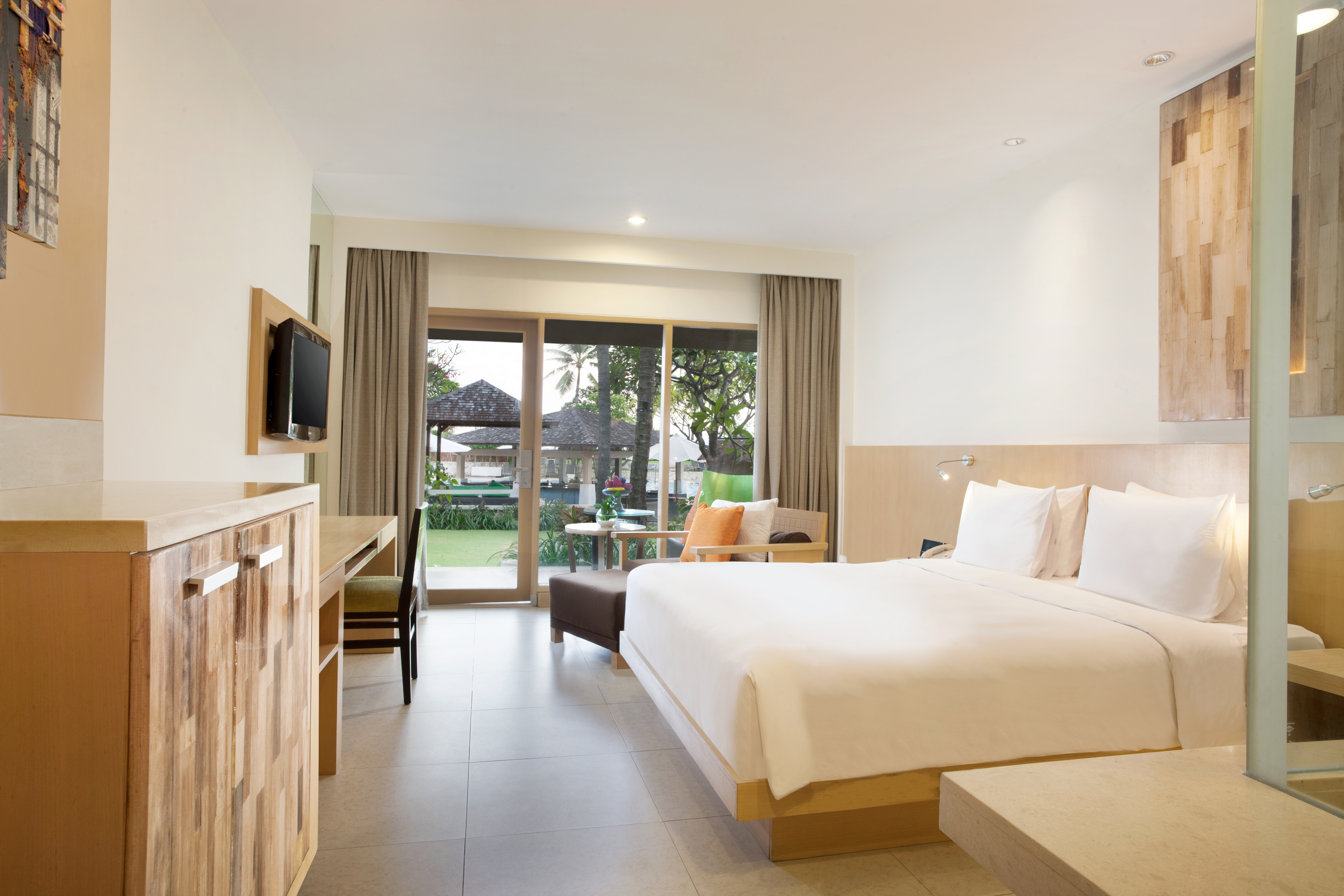 Standard, King Bed, Terrace, Garden Access