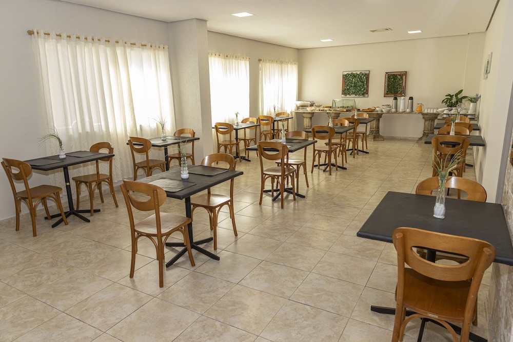 Hotel Doral Apucarana 23/38