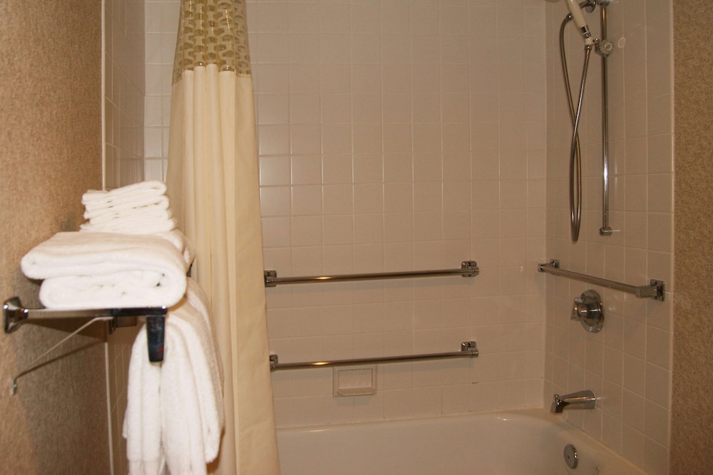 Hampton Inn Baltimore/White Marsh 21/71