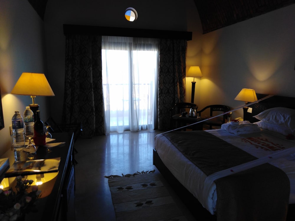ROHANOU BEACH RESORT AND ECOLODGE 14/35