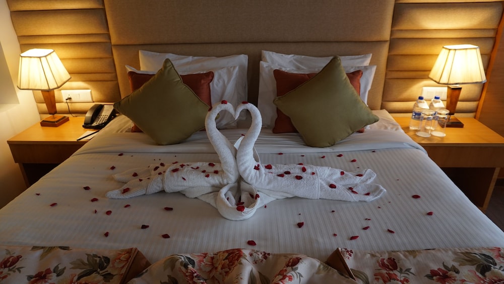 The Fern Surya Resort 24/55
