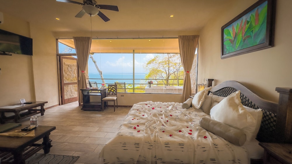 Issimo Suites Boutique Hotel Spa Adults Only 22/71