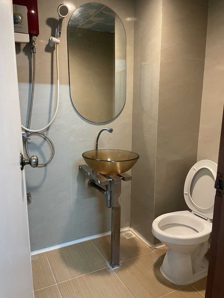 Gedkanok Apartment 18/64