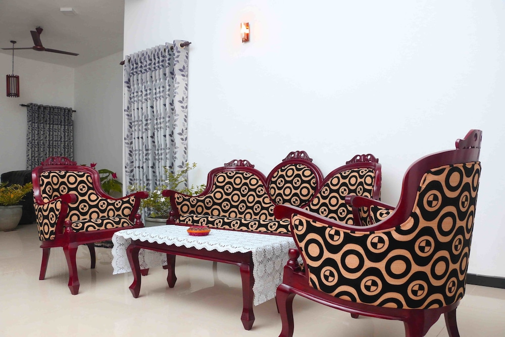Akash Villa 9/18