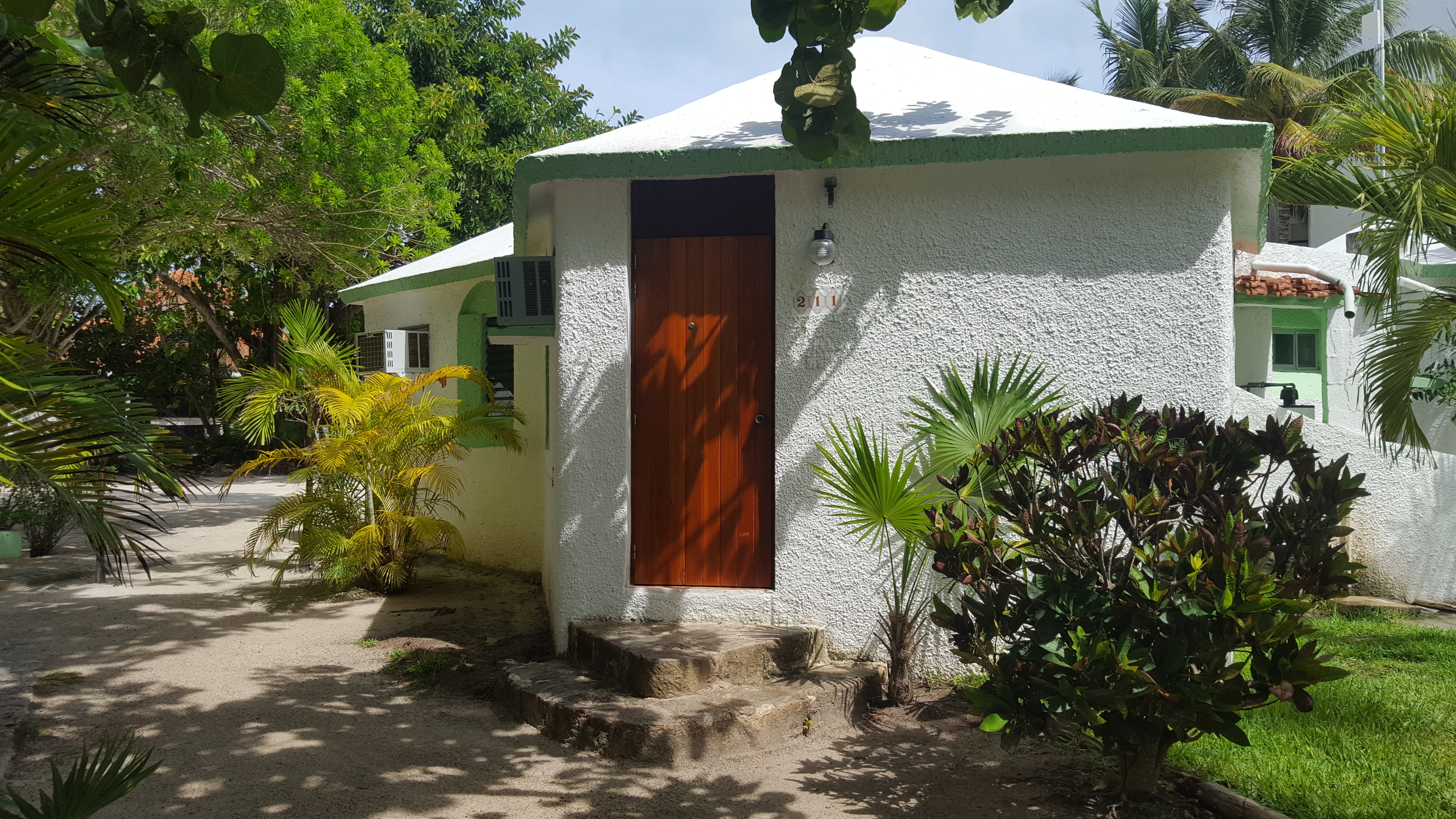 Hotel Akumal Caribe 2/24
