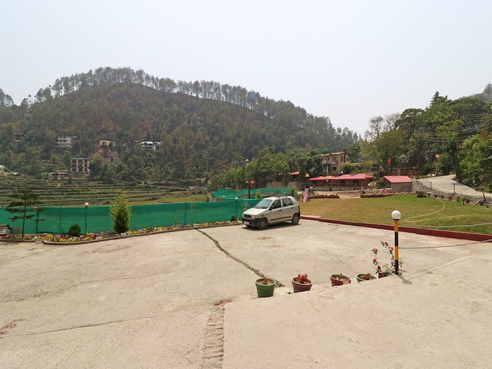 Damyanti Residency Hotel 46/50