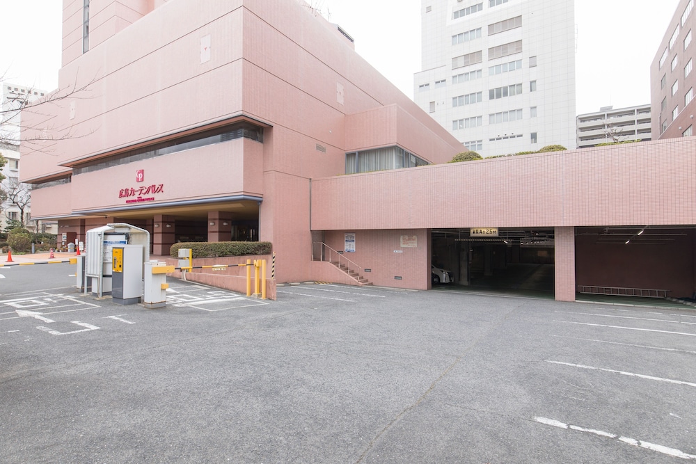 Hiroshima Garden Palace 39/41