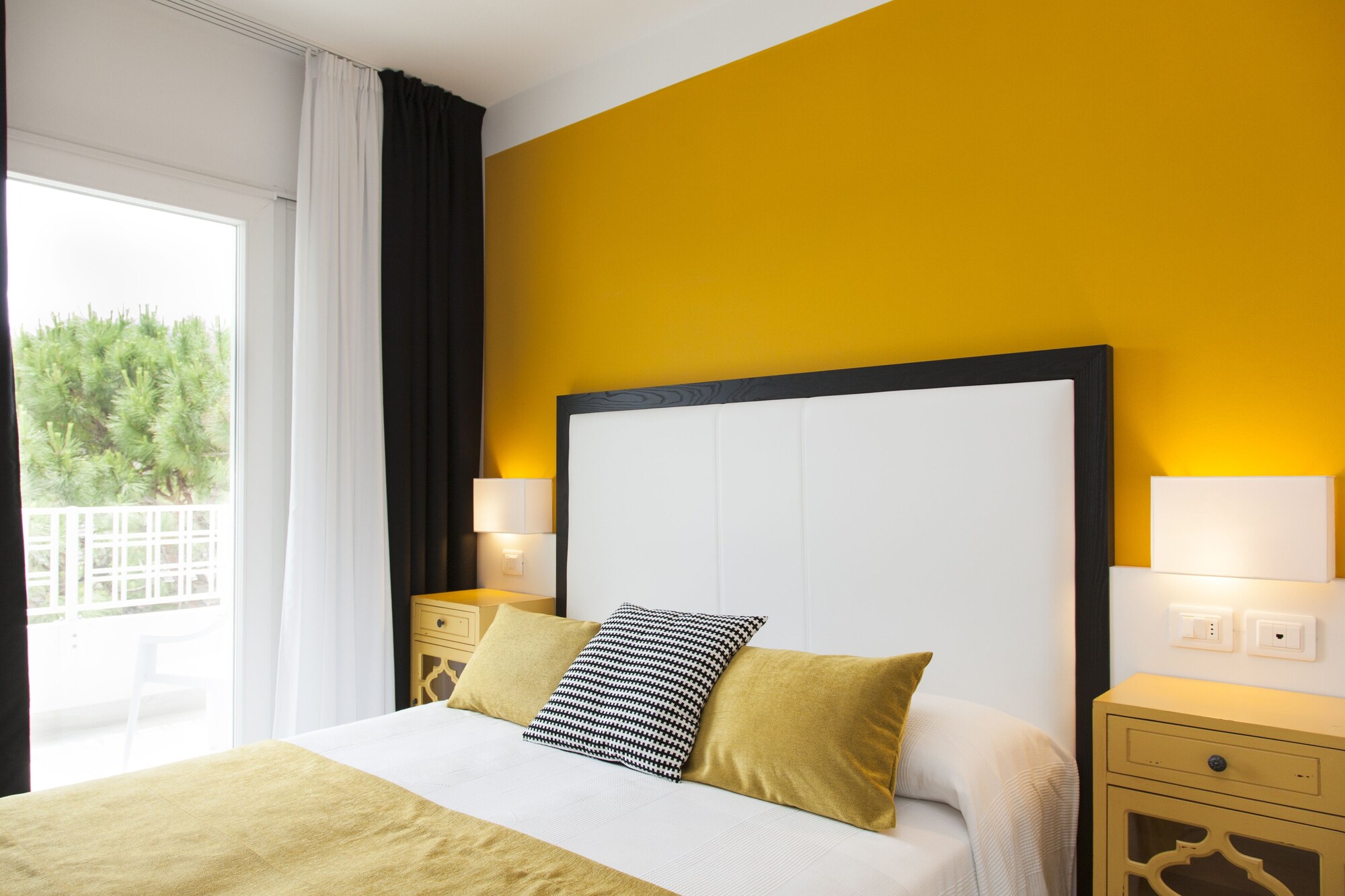 Classic, Queen Bed, Terrace, Hotel Greif 3/6