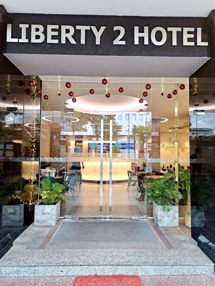 Liberty 2 Hotel 7/62