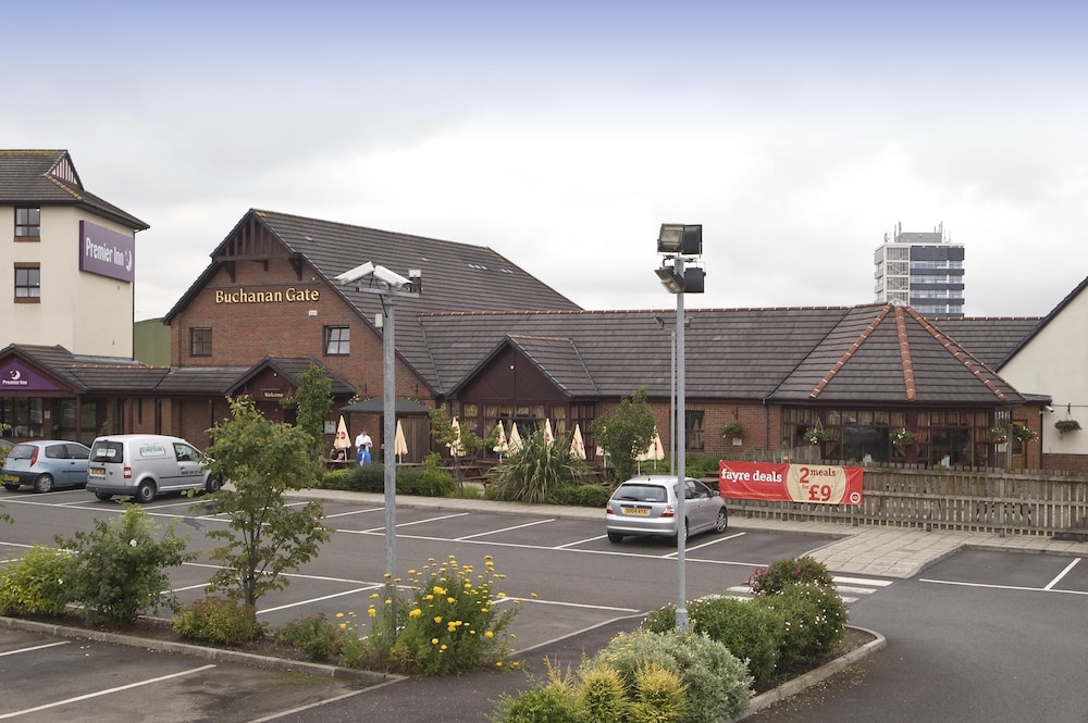 Premier Inn Glasgow Stepps (M80, J3) in GLASGOW