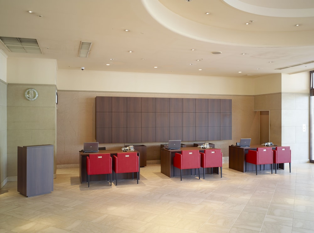 Shiraraso Grand Hotel 2/36