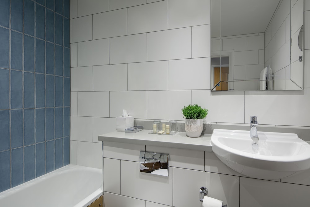 غرفة كلاسيكية بسرير مزدوج، Sketchley Grange Hotel Spa 3/5