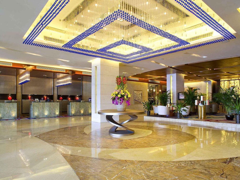 Grand Mercure Beijing Central 6/52