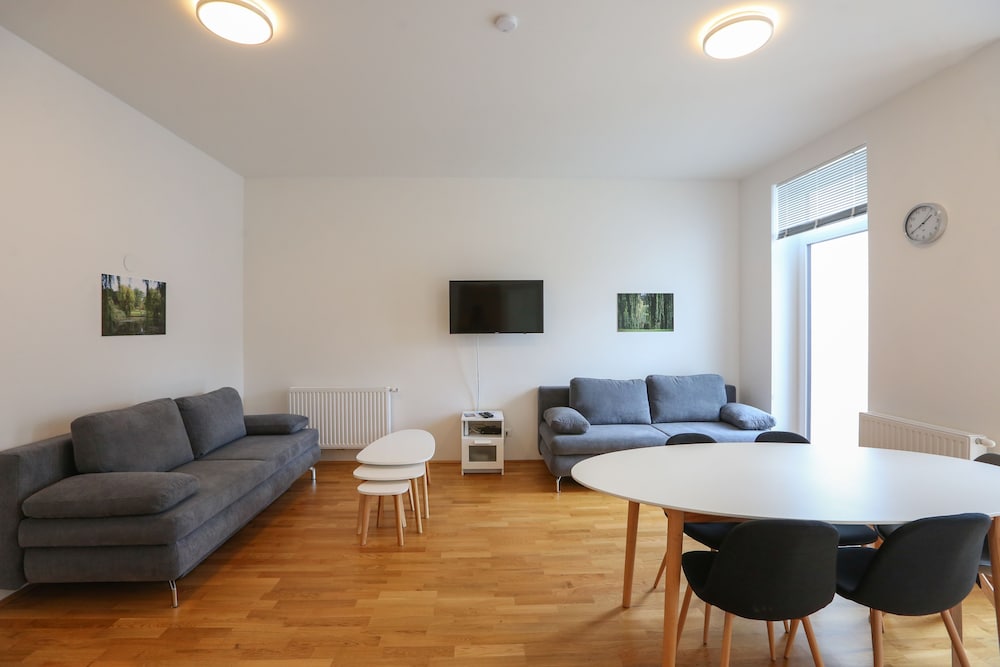 4 Beds and More Vienna Apartments 15/29
