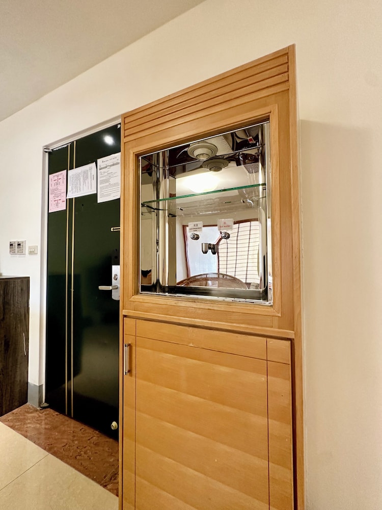 Taihu Hotel Sun Moon Lake 5/65