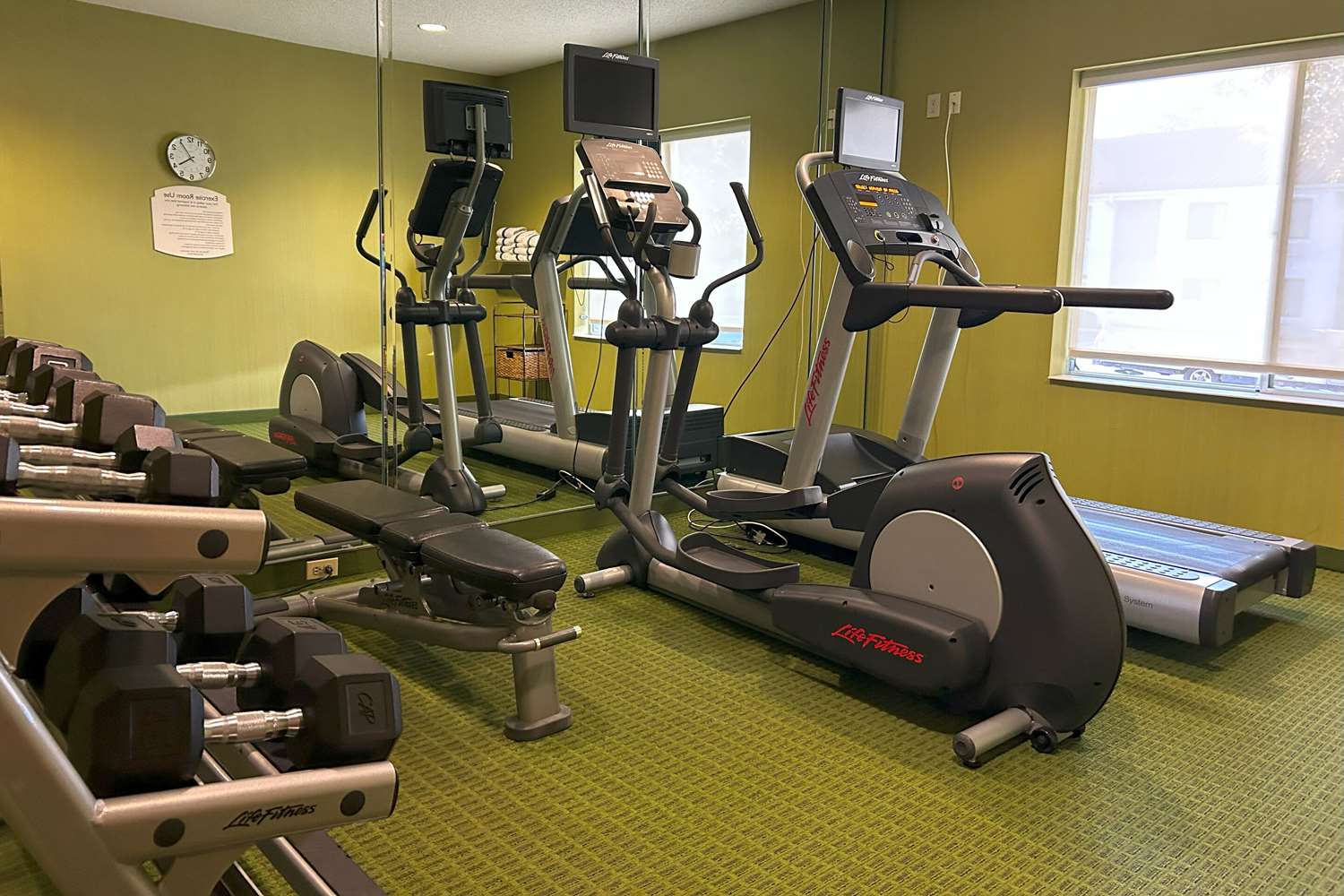 Country Inn and Suites by Radisson Fayetteville I-95 NC 5/11