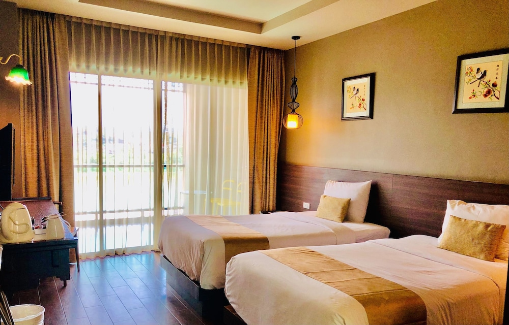Chiangkhong Teak Garden Riverfront Hotel 15/74