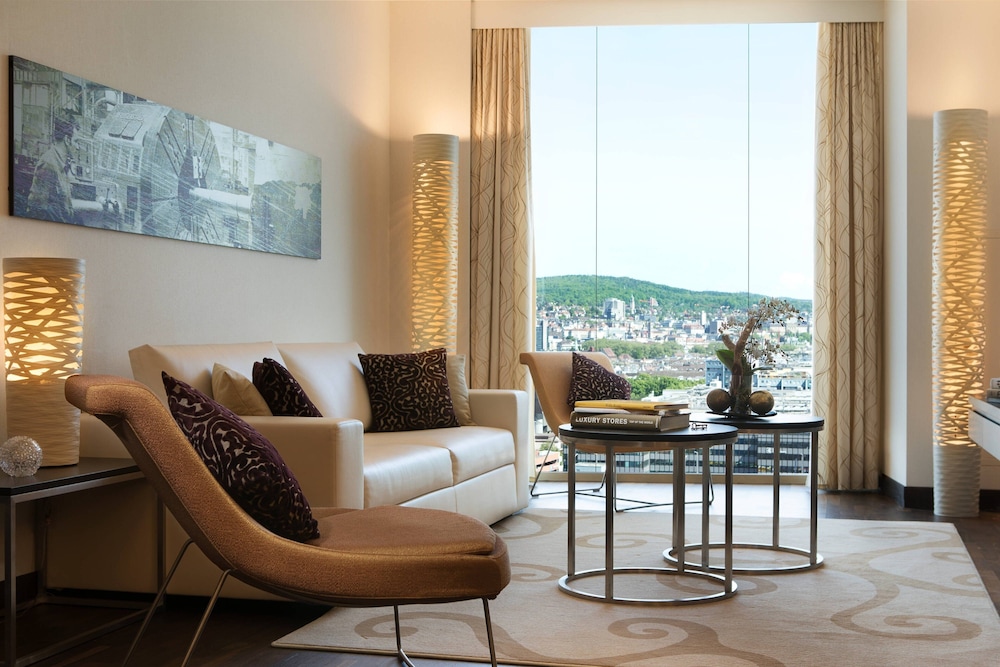 RENAISSANCE ZURICH TOWER HOTEL 22/41