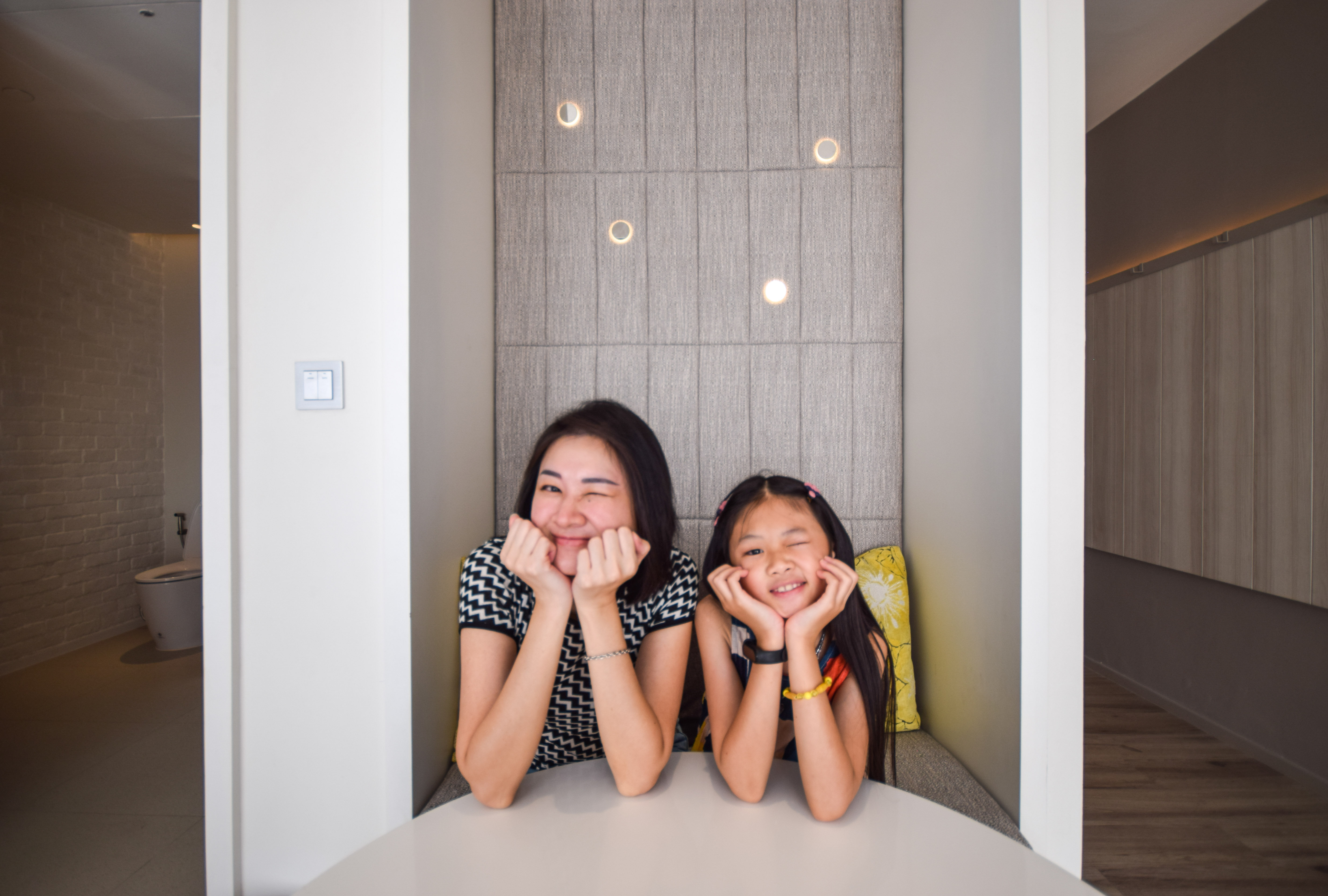 Shama Yen-Akat Bangkok 4/50