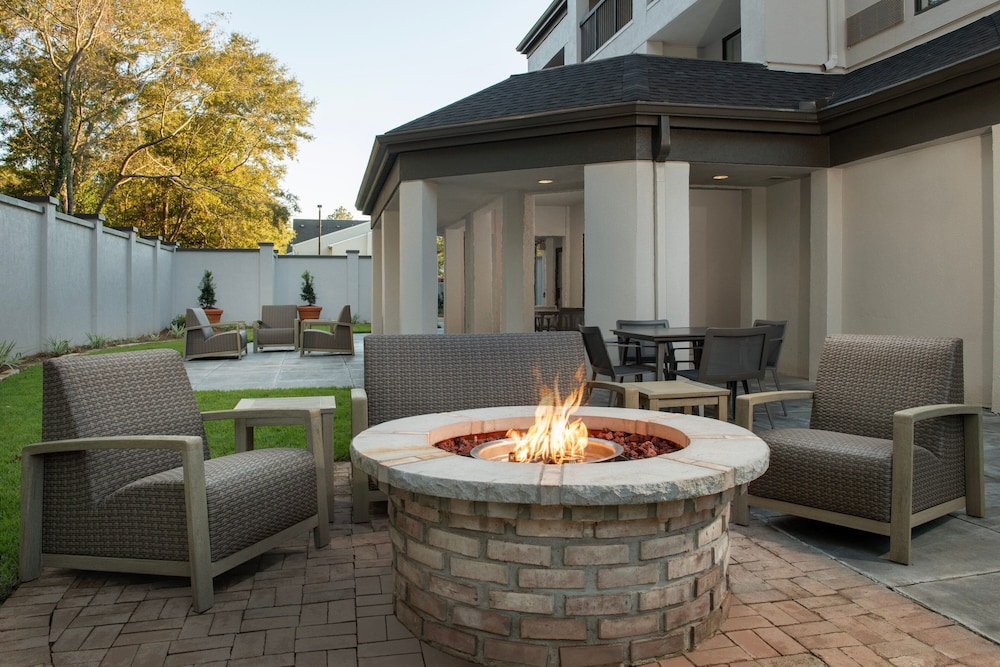 Courtyard By Marriott Dothan 27/46
