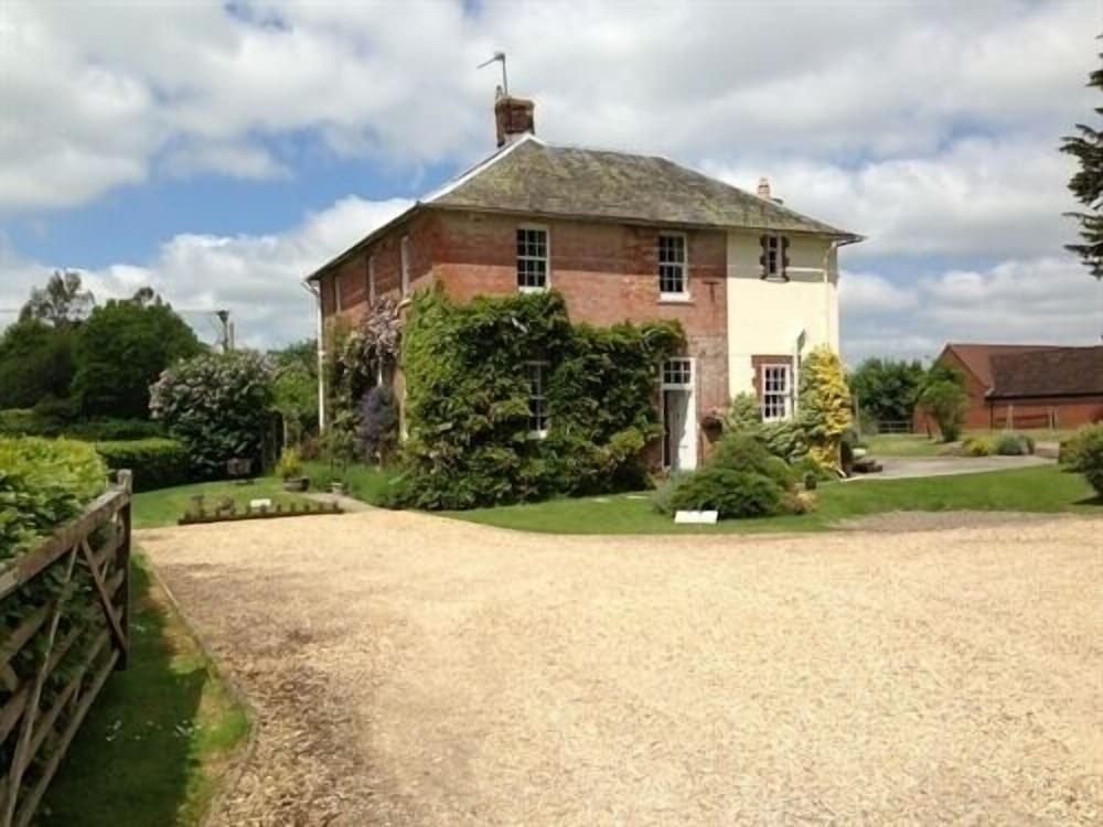Home Farm Boreham 16/18