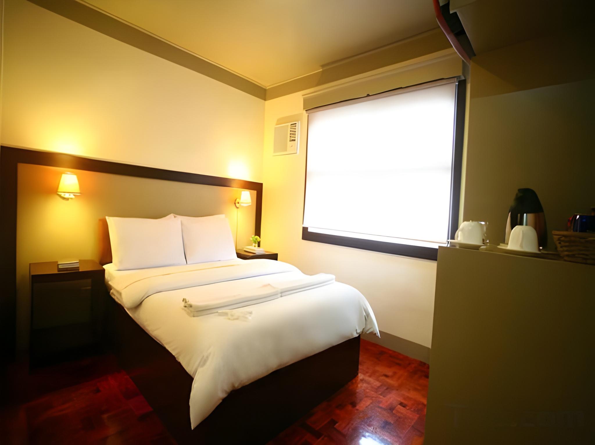 2 Bedrooms, Villa