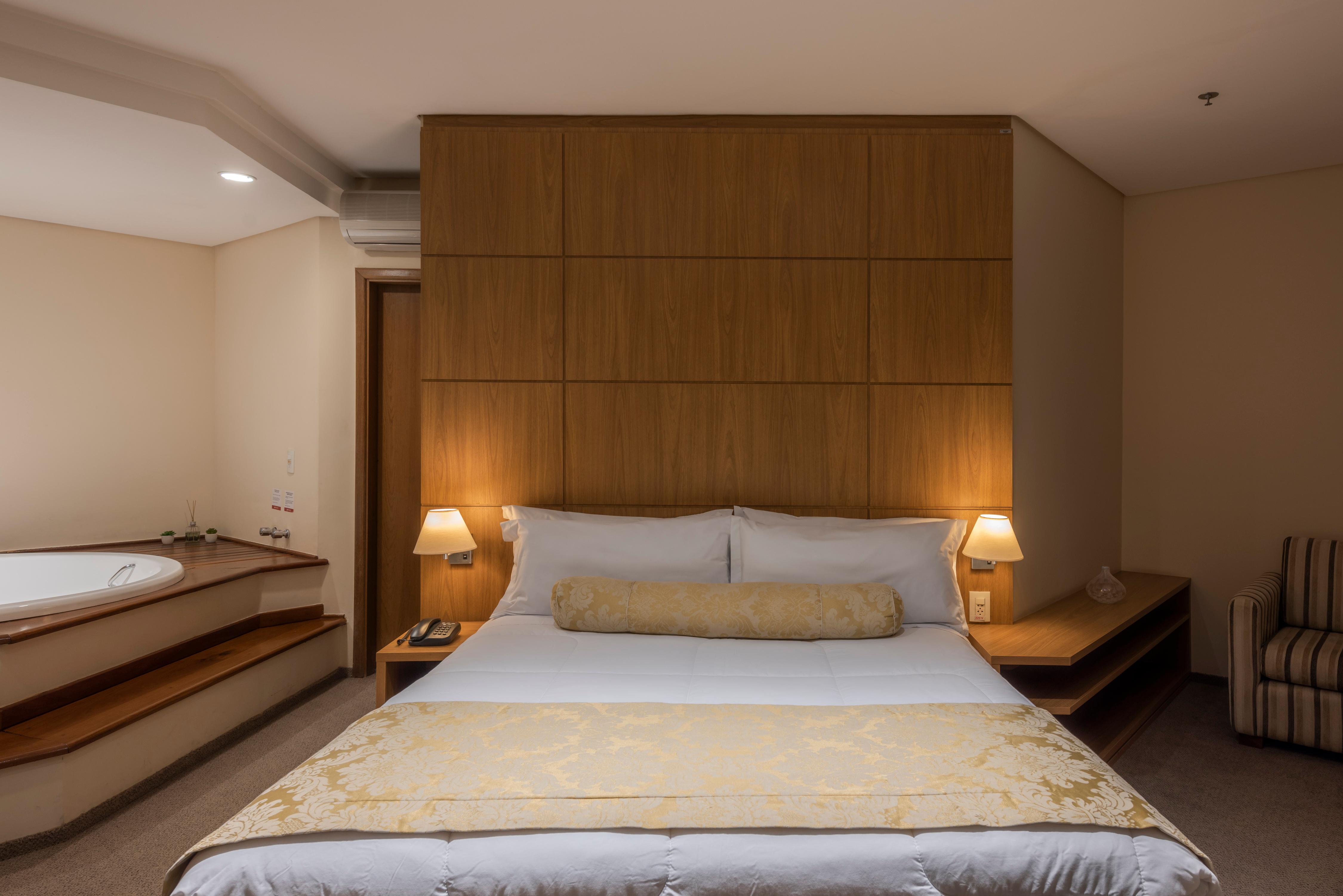 Master, Suite, Double Bed