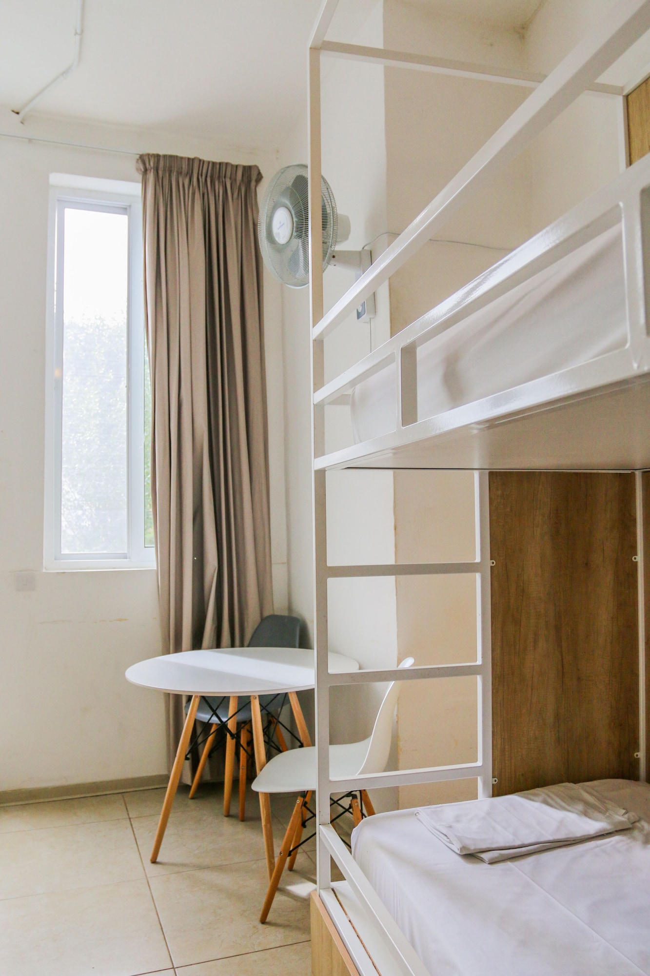 MIXED DORM, 6 BEDS, SEA VIEW, TERRACE