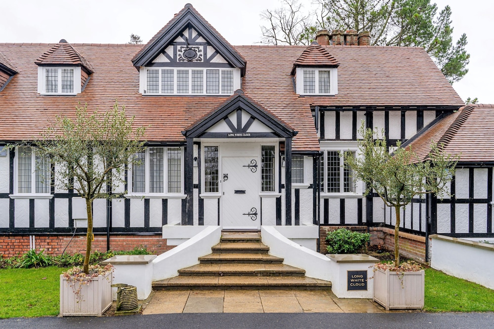 Monkey Island Estate 43/47