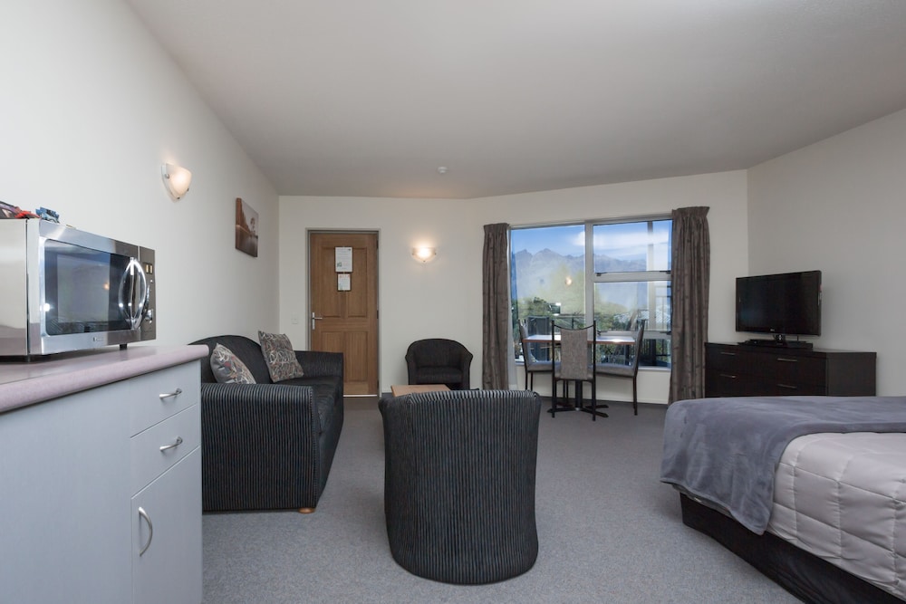 Alexis Motels And Apartments 52/69