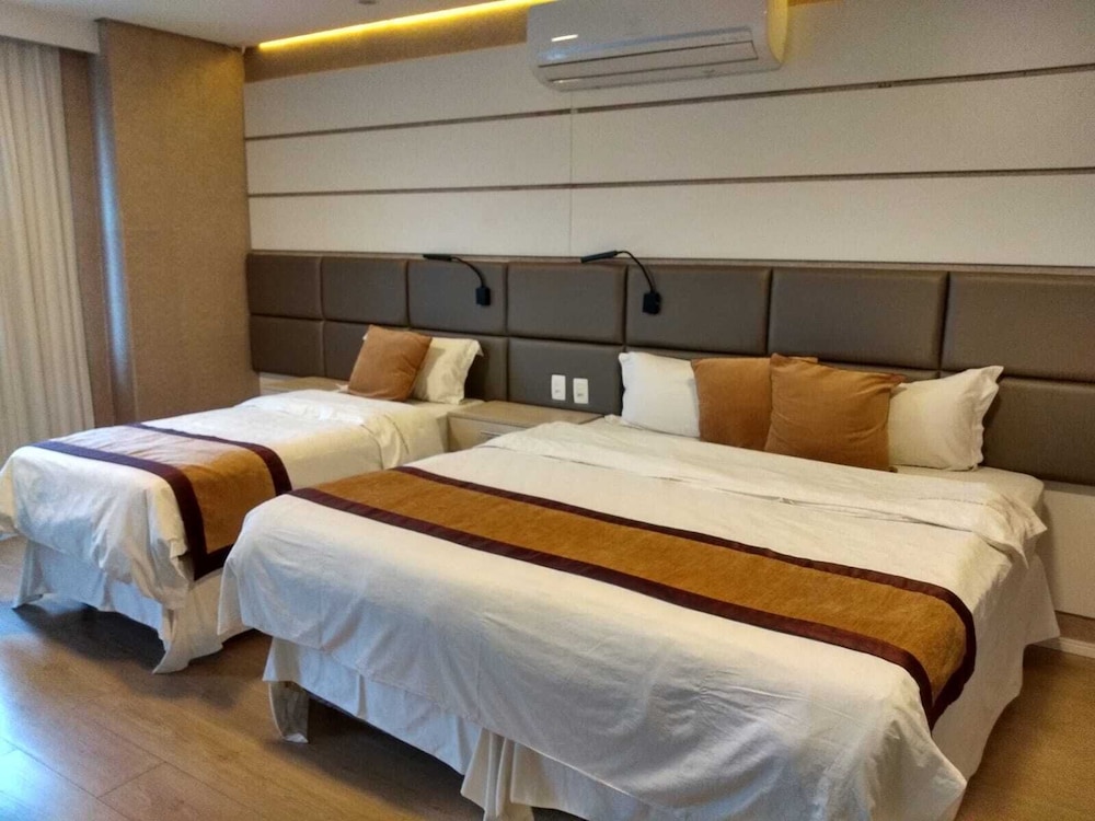 Hotel Global Grupos 13/57
