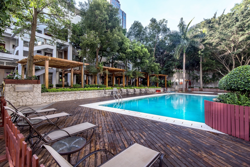 CM Plus Service Apartment Shenzhen Taige 45/48