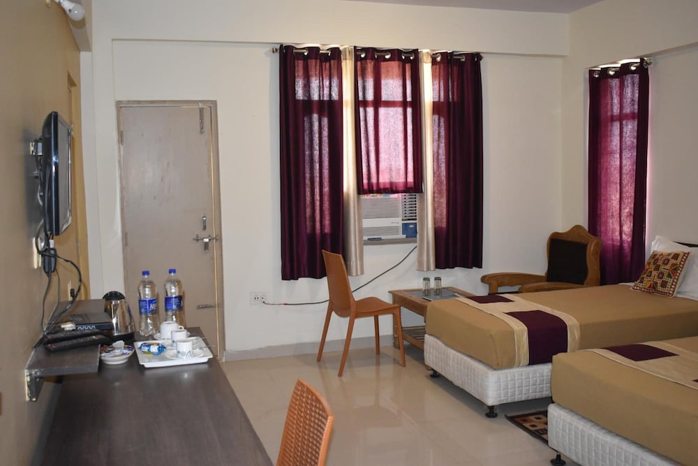 Hotel Bodh Vilas 27/37