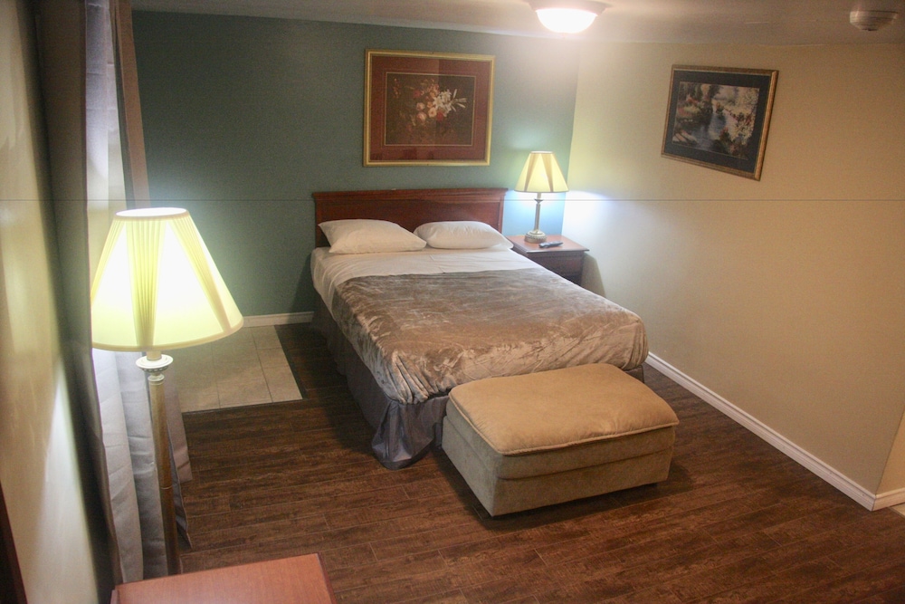 American Plaza Motel 19/31