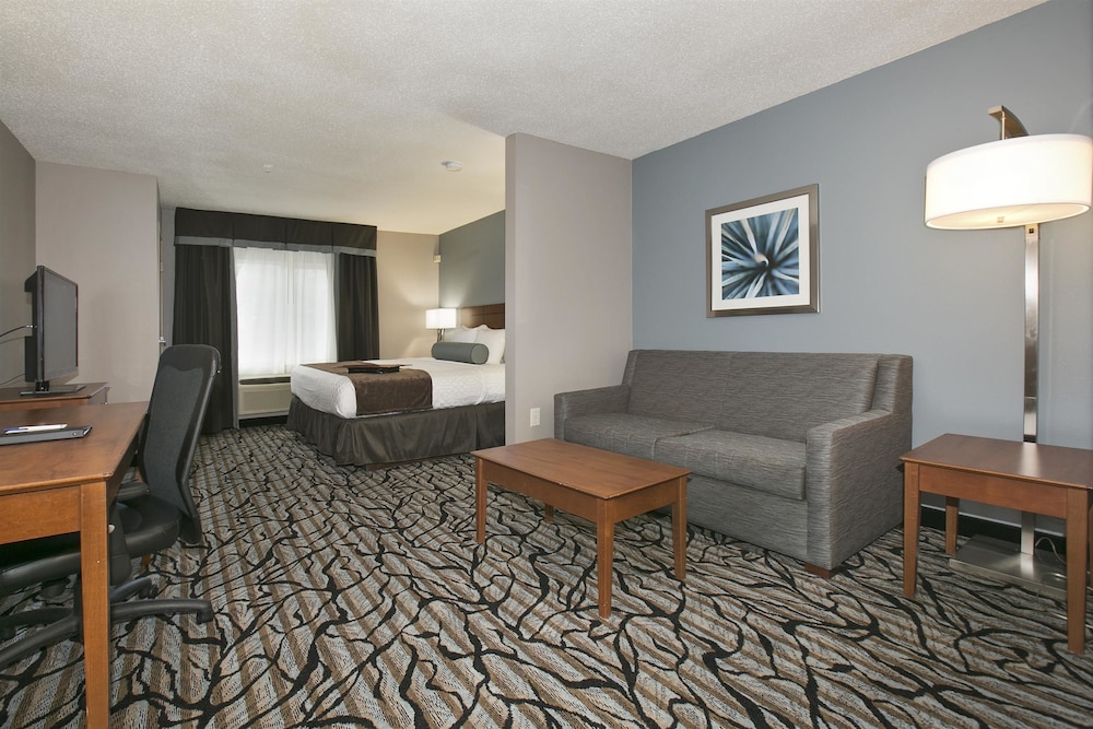 Best Western Plus Blaine At The National Sports Center 15/22
