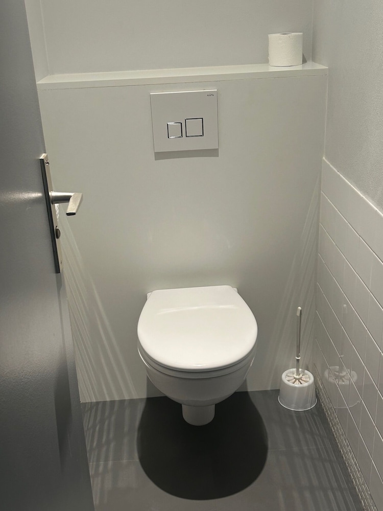 HOTEL LA THOMASSE 30/31