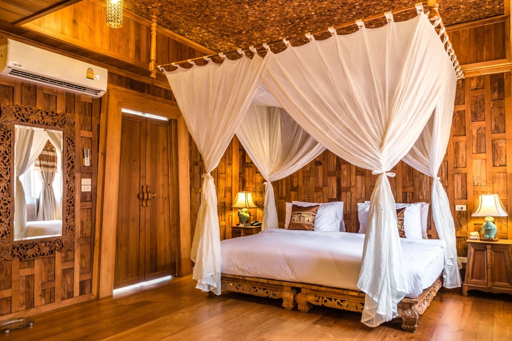 Santhiya Phuket Natai Resort And Spa 25/72