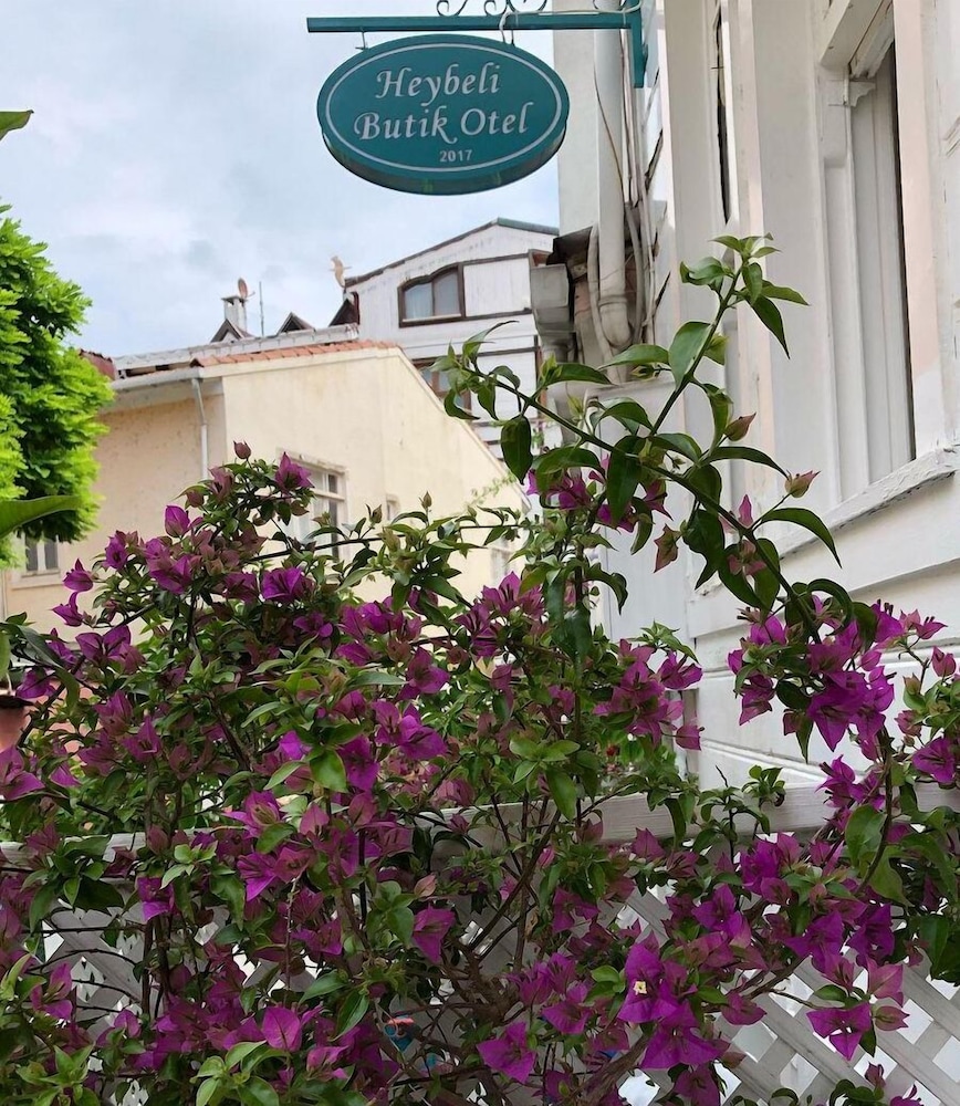 Heybeli Butik Hotel 45/50