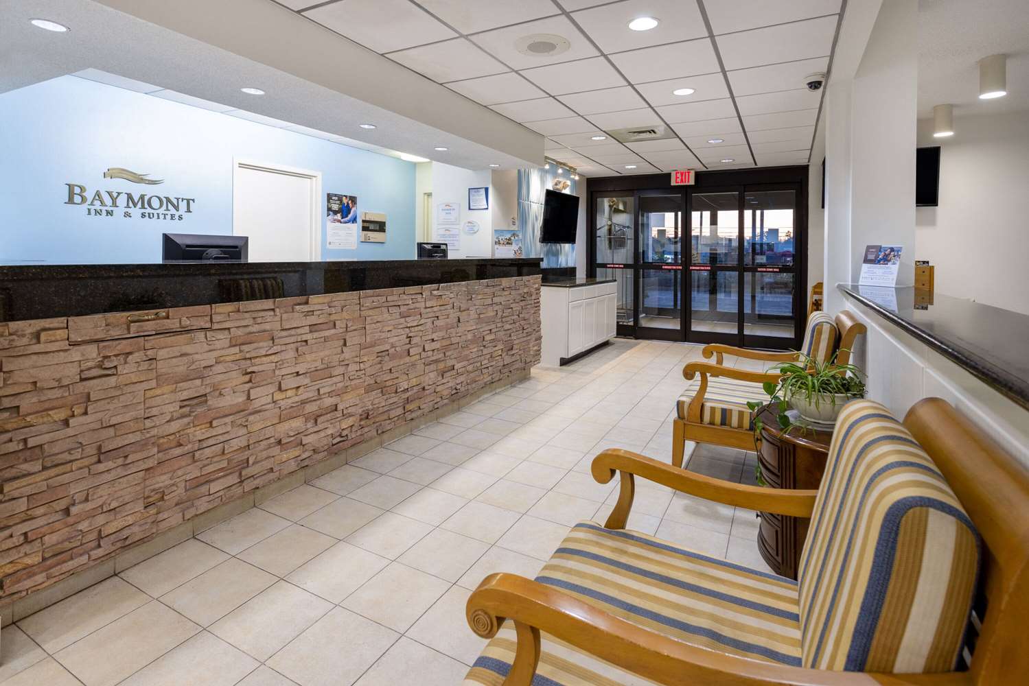 Studio6 Suites Jacksonville, NC 7/34
