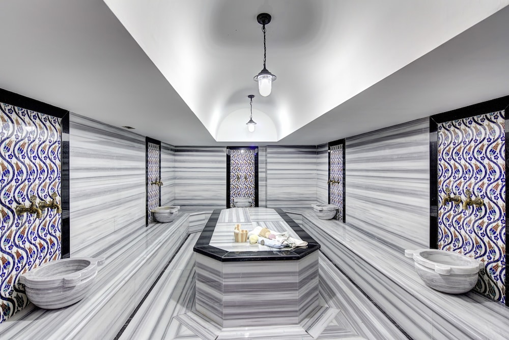 Rox Hotel 46/52