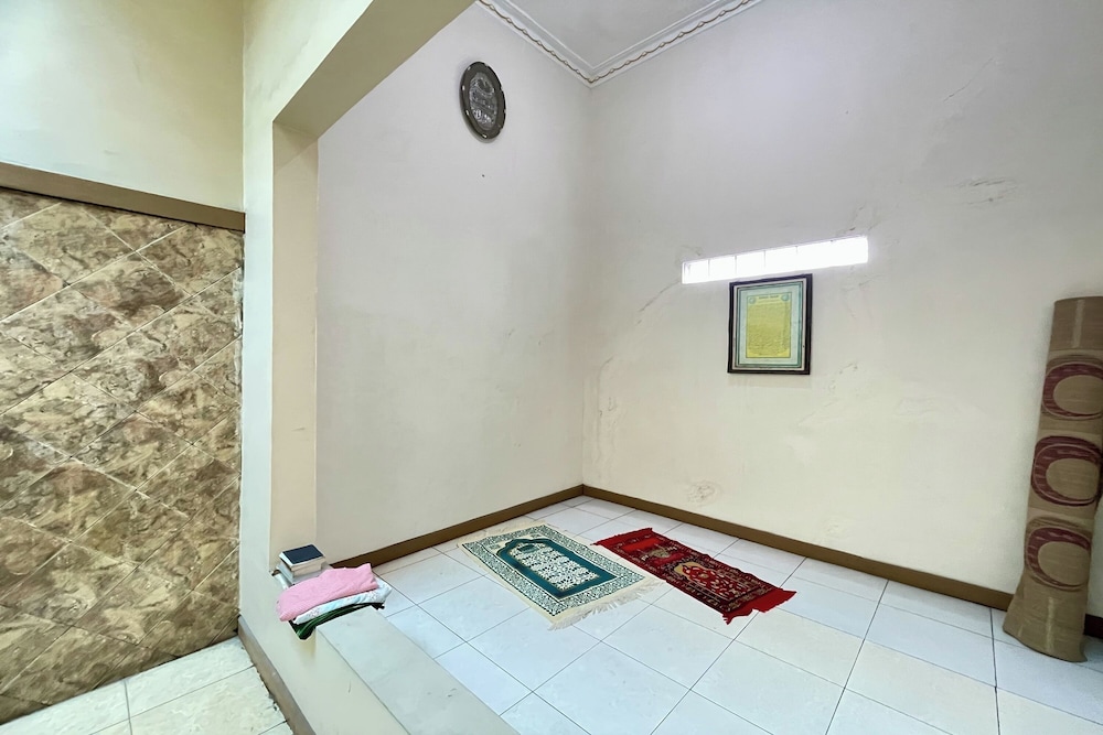 Hotel Ramayana Garut 44/50