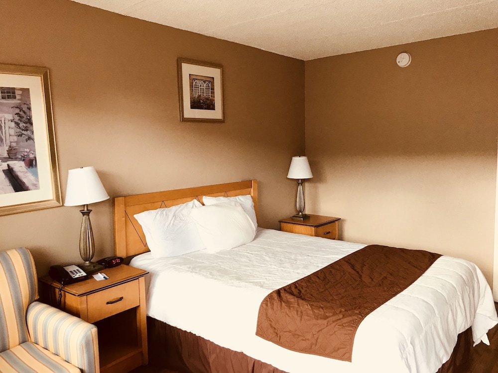 Americas Best Value Inn Laredo 13/34