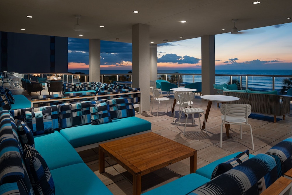 SpringHill Suites by Marriott Myrtle Beach Oceanfront 32/50