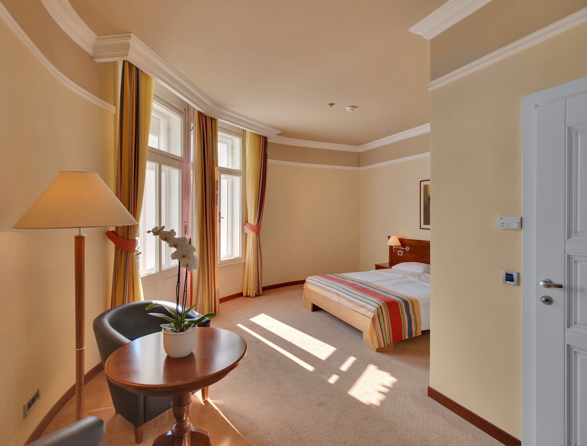 جناح جونيور بسريرين منفصلين بإطلالة على البحر بشرفة، Bristol Hotel Opatija by Luminor Hotel Collection 5/8