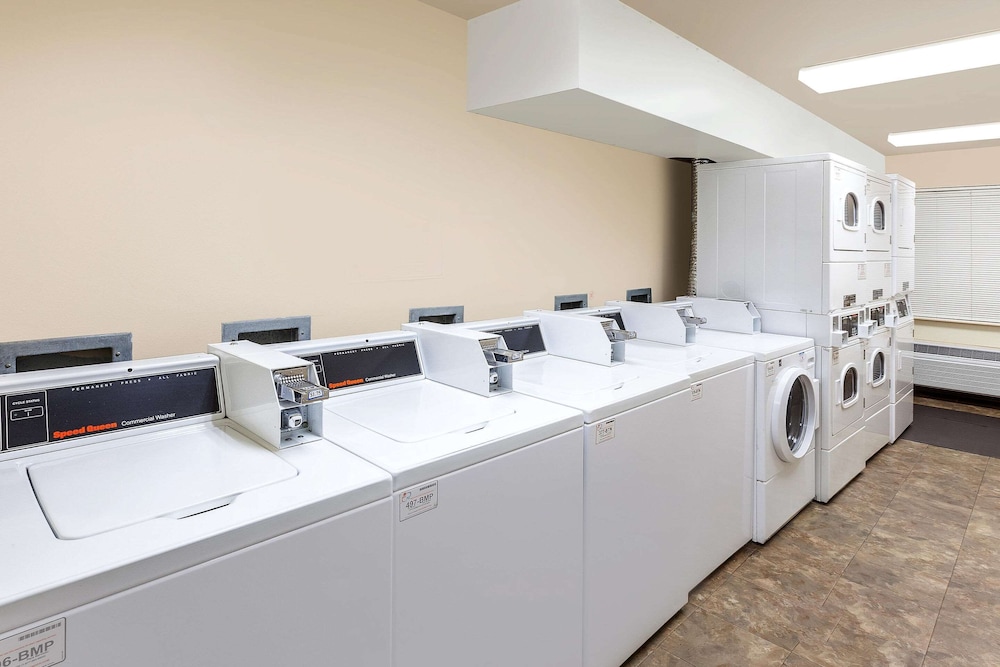 WoodSpring Suites Des Moines Pleasant Hill 11/19