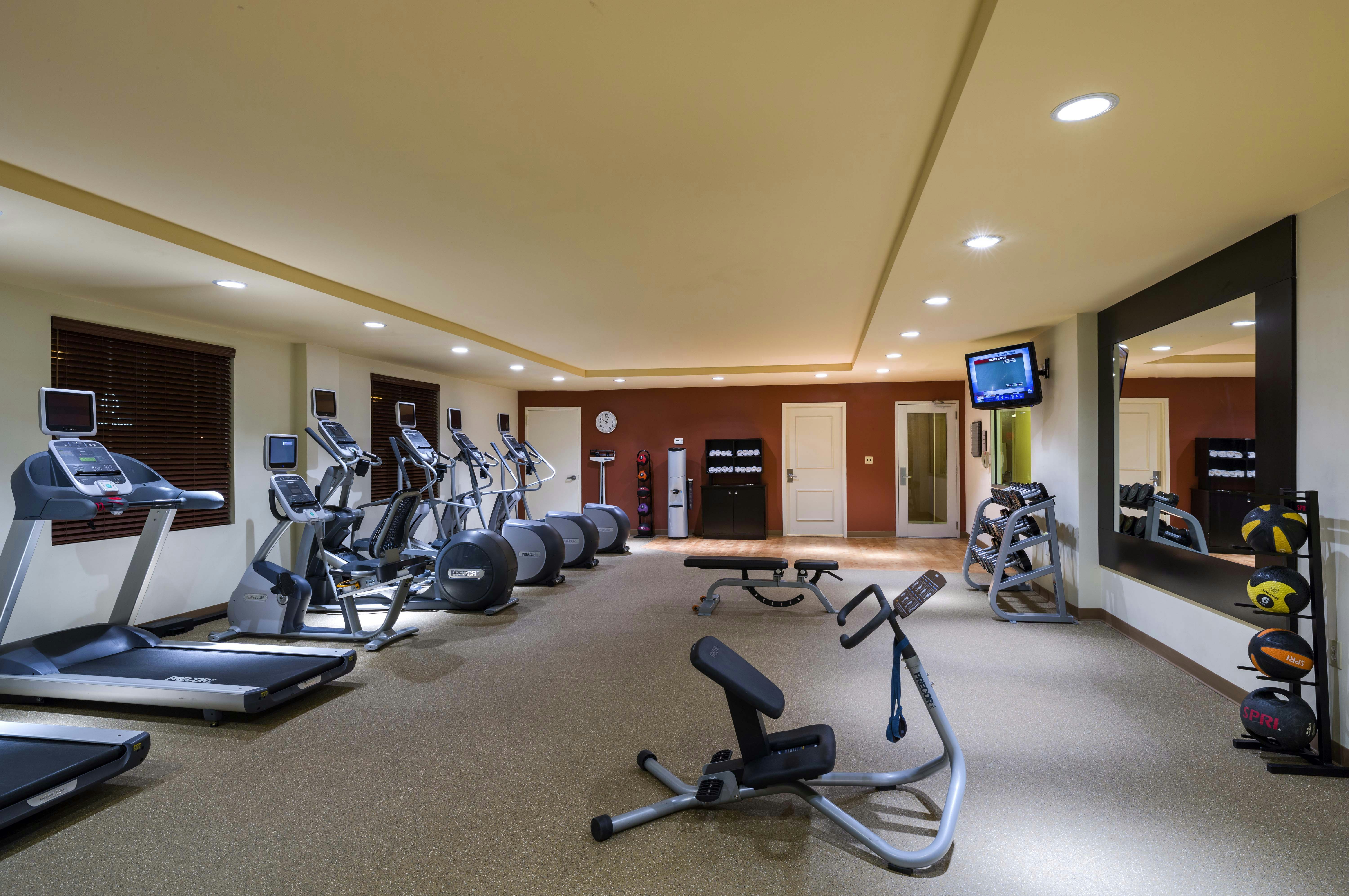 Hilton Garden Inn Queens/Jfk Airport 25/50