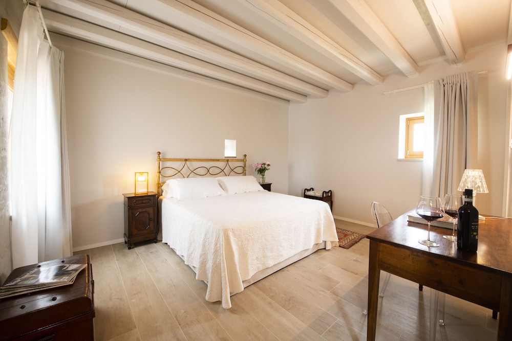 Magari Estates Hotel 26/61