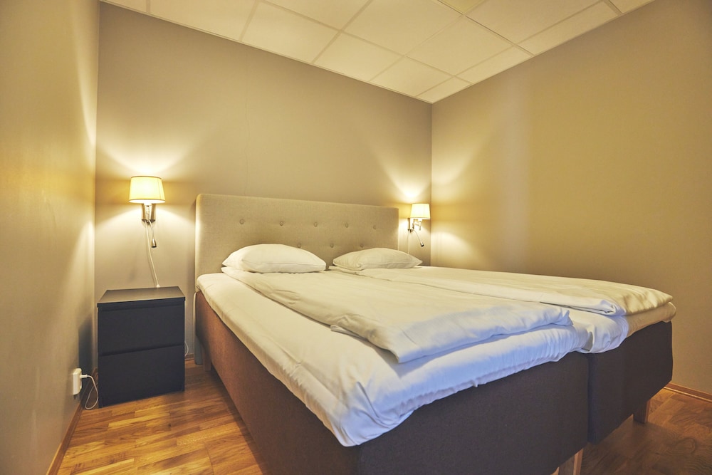 Hotell Froya 16/50