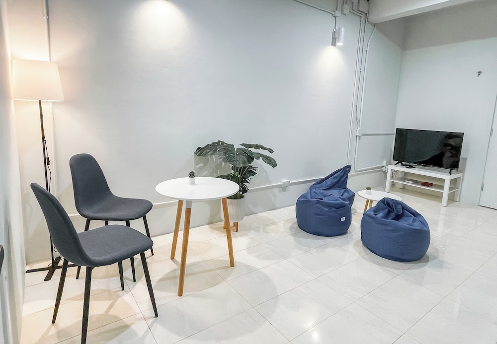 Shapel Hostel and Cafe 27/41