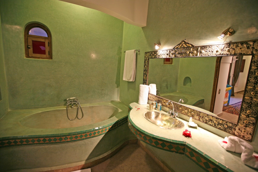 Riad Laora 35/80